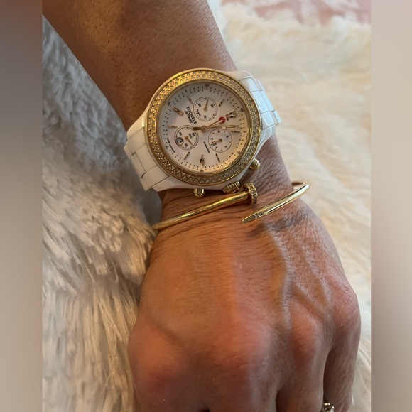 14K Gold Designer bracelet - Picture 12 of 16